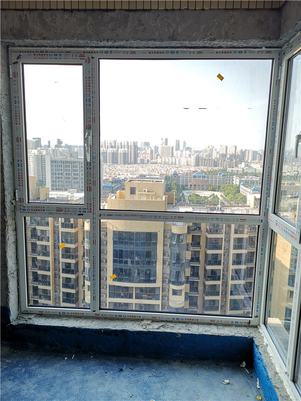 通風窗_西安斷橋門定制_陜西陽光房價格